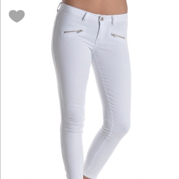 White Zipper Trim Stretch Skinny Jeans - Picture 2 of 5